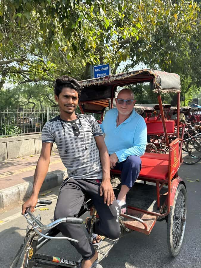 Delhi: Private Full-Day City Tour with Akshardham & Red Fort - Practical Insights for Your Day