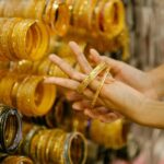 Delhi: Private Guided Shopping Tour with Rickshaw Ride - Practical Details and Considerations