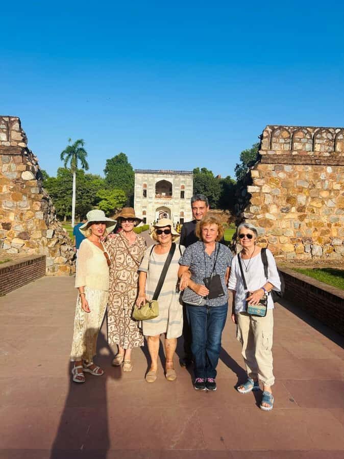 Delhi: Private Half Day Delhi City Guided Tour By Car - What Makes This Tour Stand Out?