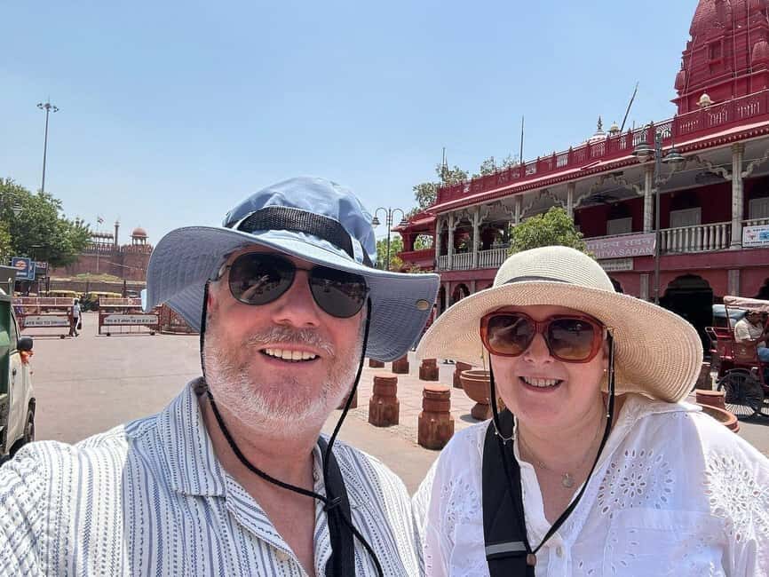 Delhi: Spiritual Tour with India Gate and Water Show - Transition to Spiritual Serenity: Akshardham Temple