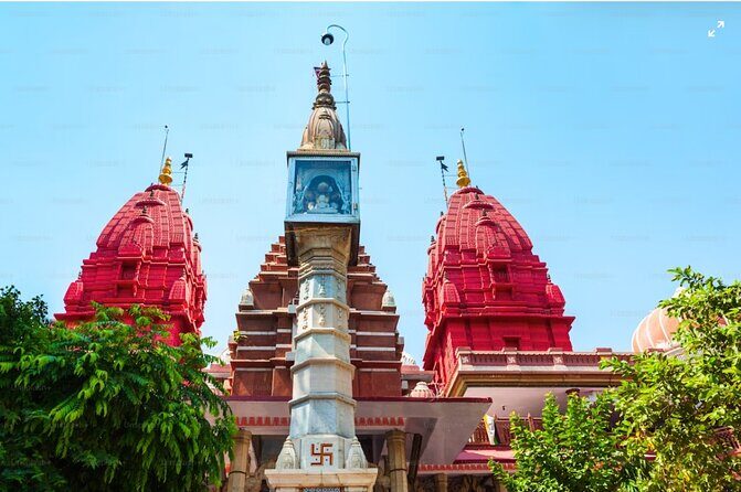 Delhi Spiritual Walking Half Day Guided Tour - Logistics and Practical Considerations