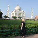 Delhi: Sunrise Taj Mahal and Agra Tour by Car -All Inclusive - Watching the Sunrise: The Taj Mahal Experience