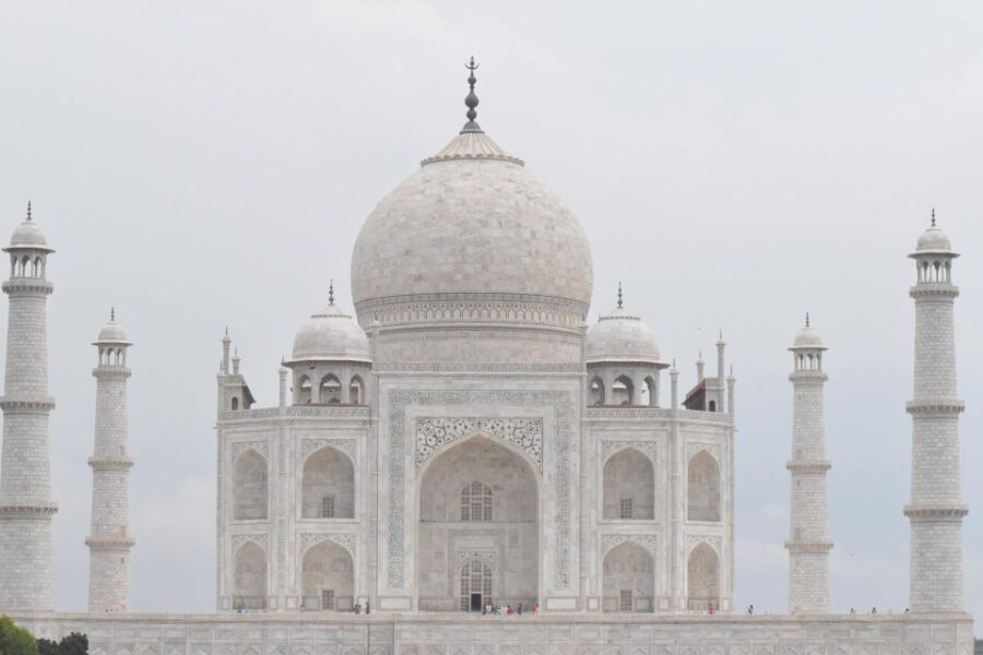 Delhi: Taj Mahal, Agra Fort & Baby Taj Tour By Express Train - Why This Tour Offers Good Value
