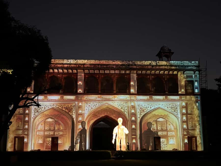Delhi's Red Fort: Guided Evening Light And Sound Show - Why This Tour Is Worth It