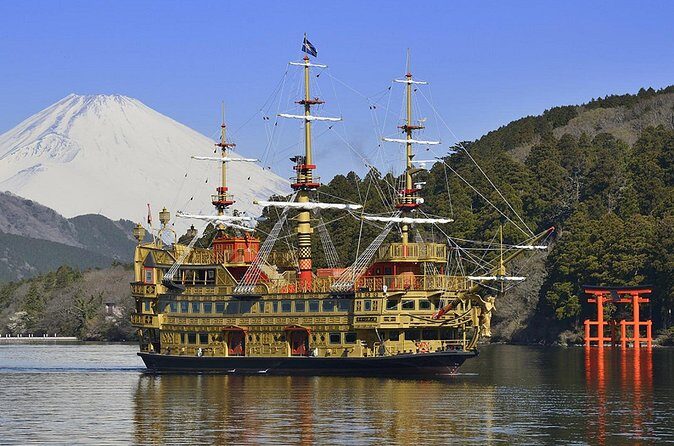 Discounted One Way Ticket of Pirate cruise ship from Togendai - An In-Depth Look at the Hakone Pirate Ship Experience