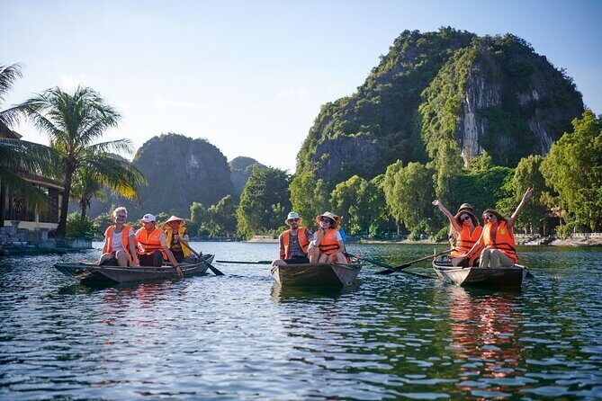Discover Hoa Lu, Tam Coc & Mua Caves - Deluxe Day Trip from Hanoi - Authentic Encounters & Local Life