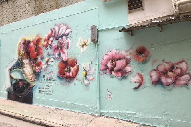 Discover the Best of Hong Kong Street Art - Private tour - What Makes This Tour Stand Out?