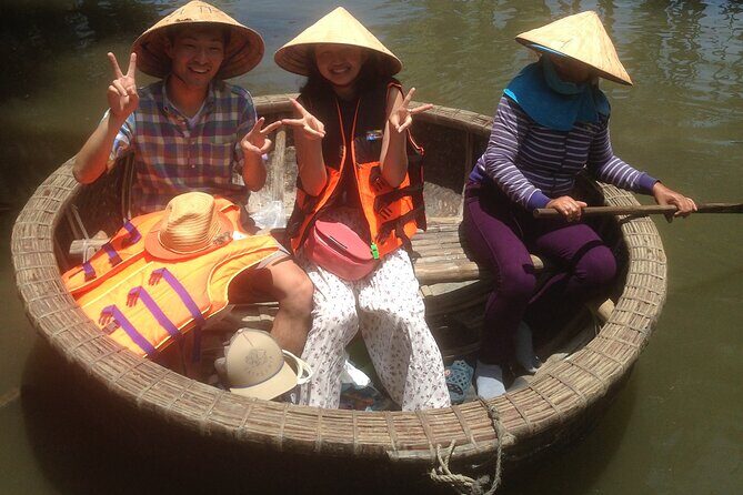 Discovery Private Basket Boat Ride in Hoi An Old Town - What’s Included and What’s Not