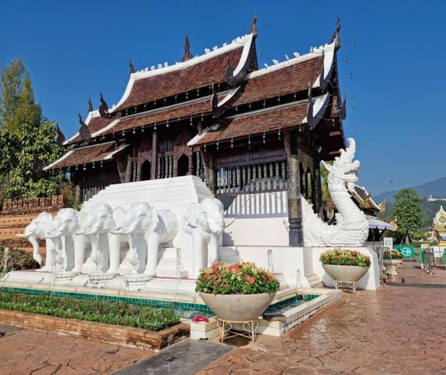 Doi Suthep & King Park in a Small Group - Why This Tour Offers Good Value