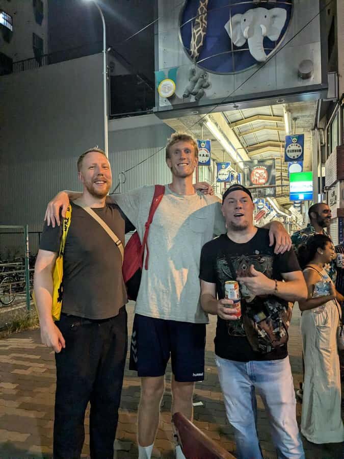 Downtown Osaka: Back Alleys & Red Lights Tour with BBQ Feast - Practical Tips for Travelers