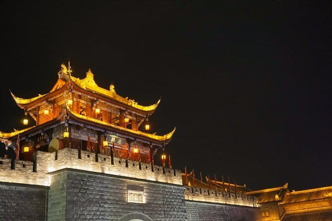 Dujiangyan Foodie Night Tour in Guanxian ancient town - Who Will Love This Experience?