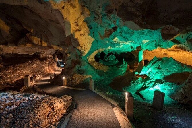 Dunn River falls and green grotto cave fun activities. - Practical Details and Tips