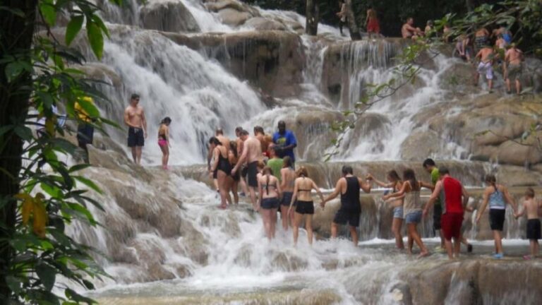 Dunn's River Falls, 9 Mile/ Blue hole - A Closer Look at What You Can Expect