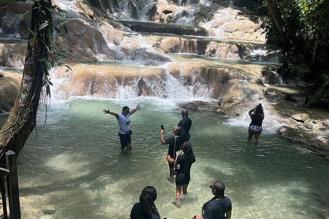 Dunn's River Falls Private Round-trip taxi - The Itinerary Breakdown