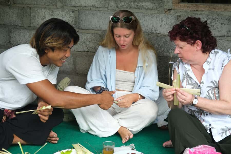 East Bali: Offering Workshop, Family Lunch, Temple Blessing - Practical Details and Value