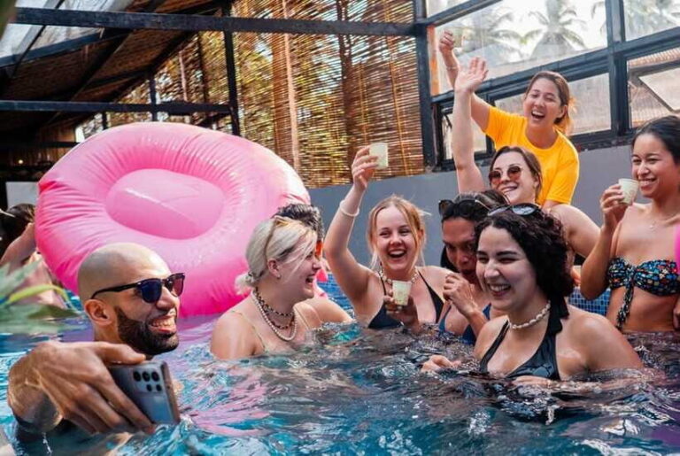 El Nido: Jeepney Adventure Tour with Lunch - The Value and Why It Works