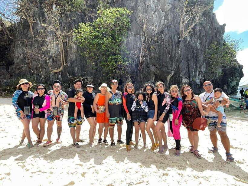 EL NIDO: Private Island Hopping Tour A with BUFFET LUNCH - The Experience in Detail: What to Expect from Tour A