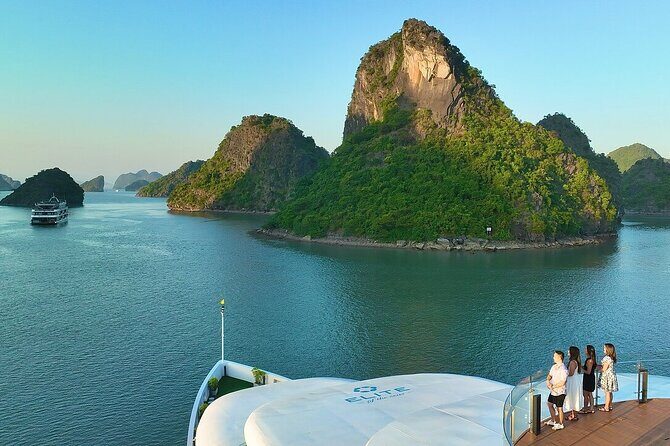Elite of The Seas - The VIP Yacht in Halong Bay - 2 Days/1 Night - What Makes the Experience Stand Out?