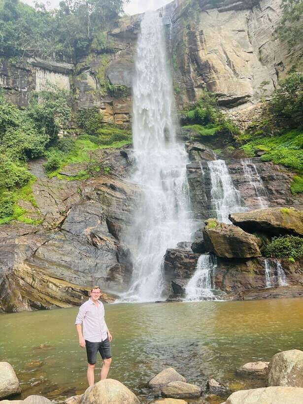 Ella Day Tour from Kandy with tea factory - The Logistics and Value