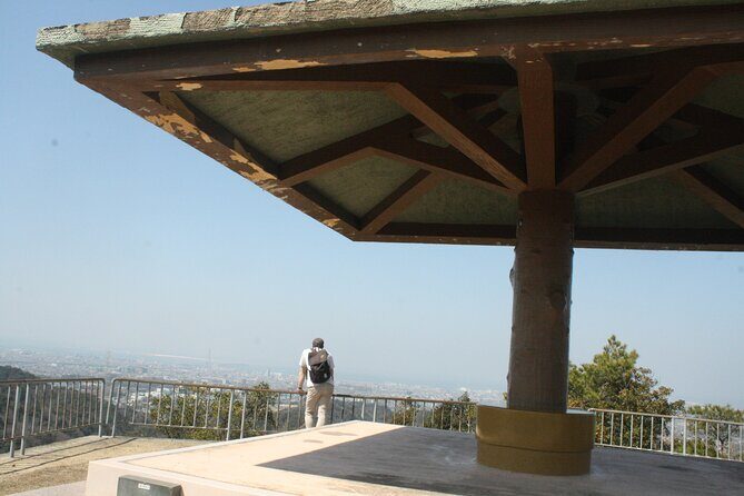 Escape the City Short Hike and Onigiri Picnic in Osaka - In-Depth Look at the Highlights