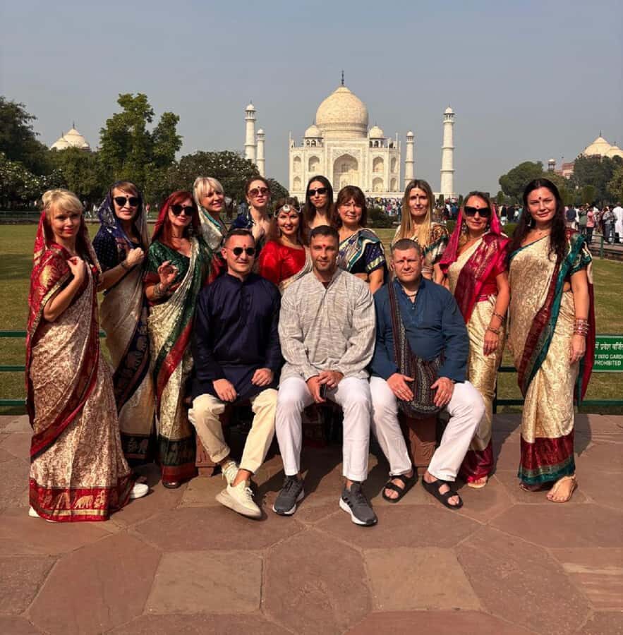 Exclusive Full-Day Agra Guided Sightseeing Tour by Tuk-Tuk - The Taj Mahal: Iconic and Informative