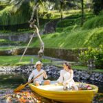 Exclusive Photo Moment on the Boat & Candlelight Dinner - The Boat Photo Session: What to Expect