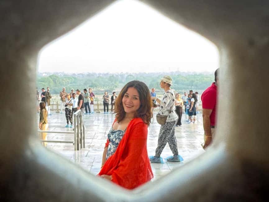 Exclusive Taj Mahal Private Tour with Luxury Car from Delhi - Exploring the Taj Mahal: VIP Access and Guided Insights