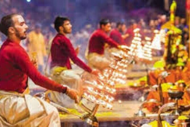 Experience Ganga Aarti with Private 4WD Varanasi Tour - Who Should Consider This Tour?