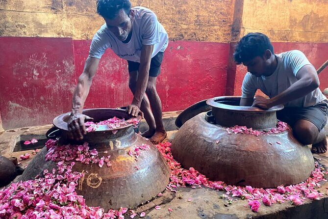 Experience Kannauj the perfume capital from Agra in Private Car - Practical Details & Tips