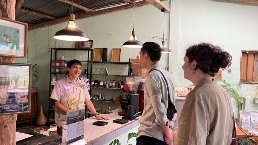 Experience specialty coffee with sustainable coffee farmers - Value and Cost Analysis