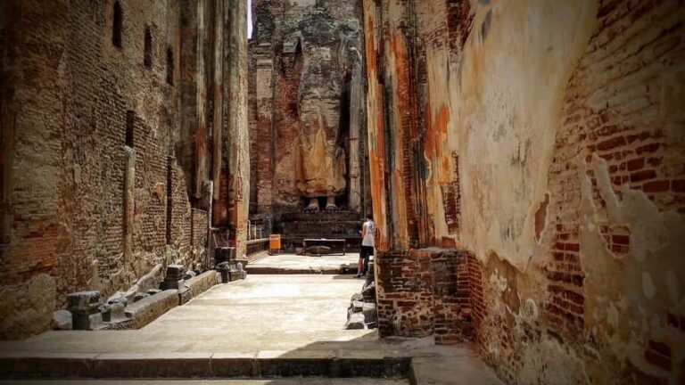 Explore Ancient City of Polonnaruwa : Guided Tour & Tickets - An In-Depth Look at the Polonnaruwa Guided Tour