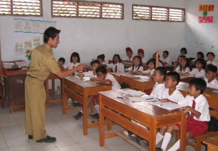 Explore Bangli: Traditional Market,Village,School & Coffee. - Practical Details & What to Expect