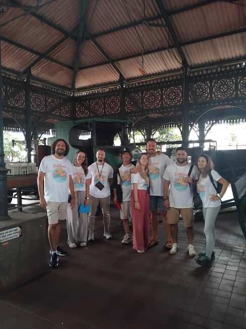 Explore Cultural Colombo and Local Cuisine Tour by bus - Transportation, Group Size, and Practicalities