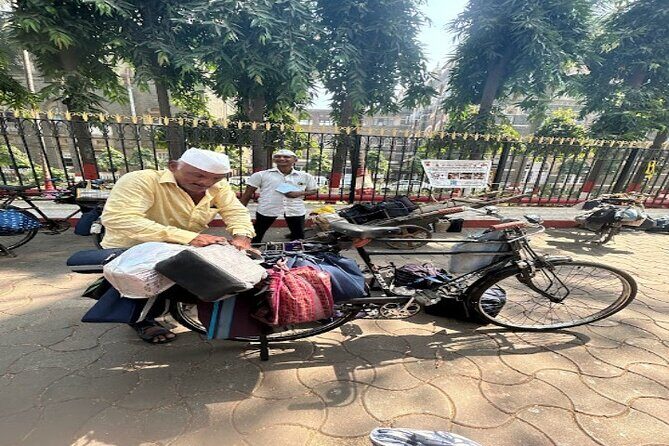 Explore Mumbai Landmarks and Hidden gems - Logistics & Practicalities