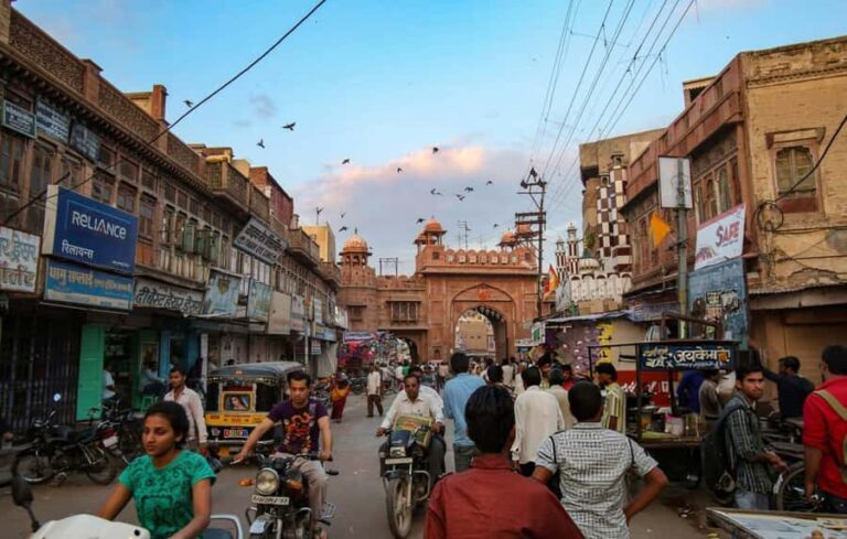 Explore Old Bikaner City: Guided Walking Tour by Foot - A Walk Through the Historic Heart of Bikaner