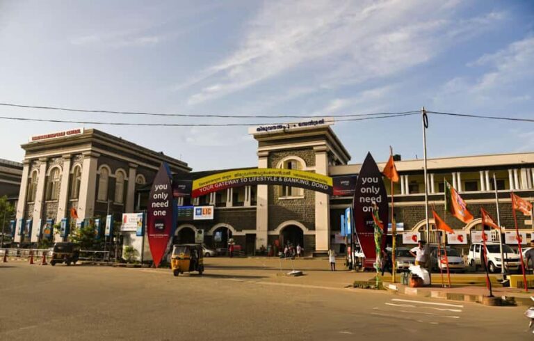 Explore Old Thiruvananthapuram: Guided Walking Tour by Foot - Practical Details and Considerations