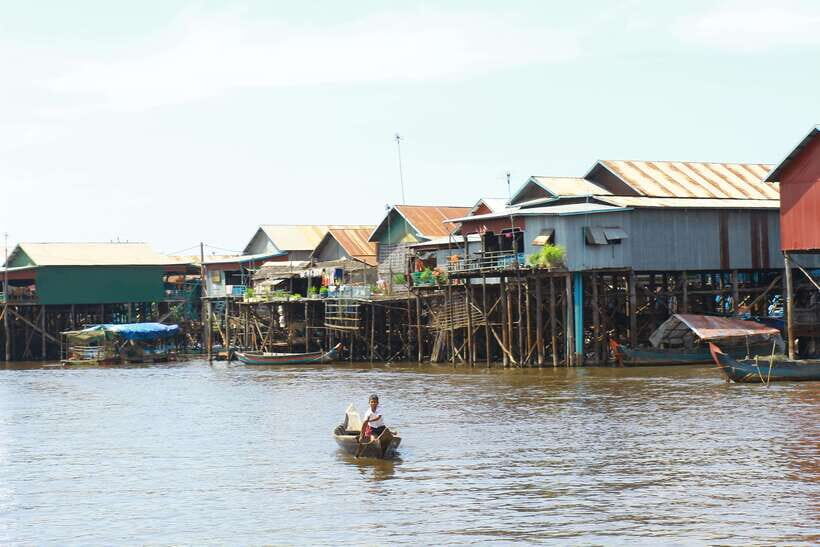 Exploring the Enchanting Kampong Phluk Floating Village - What to Expect from the Tour