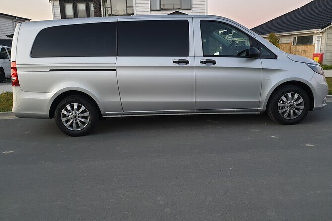 Family Tours in Auckland and North Island - The Comfort of Private Transportation