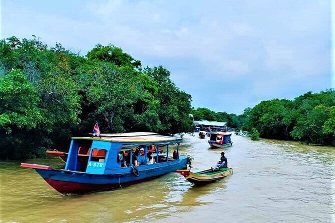 Floating Village at Tonle Sap Lake & Siem Reap City Tuk-Tuk Tour - A Deep Dive into the Experience