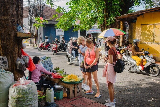 Flowers, Feasts, and Fabrics: Self Guided Denpasar Markets Tour - Who Will Love This Tour?