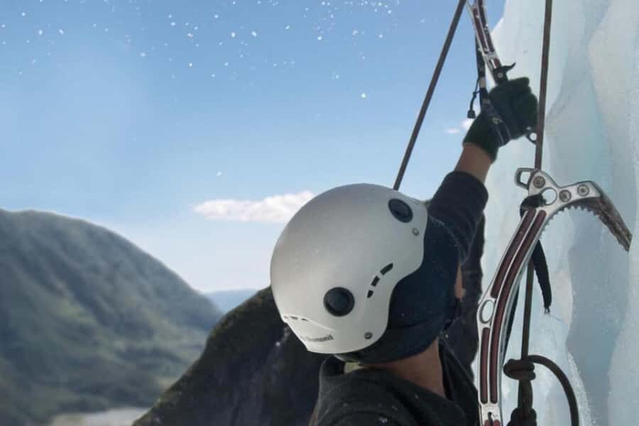 Franz Josef: Glacier Ice Climb experience with Heli Transfer - Who Should Consider This Tour?