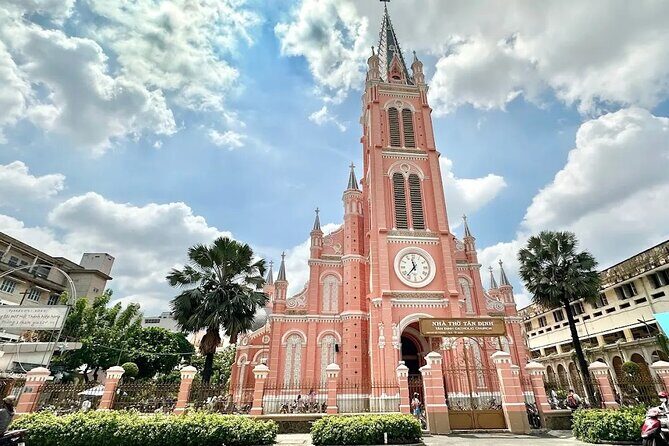 [Free E-sim] Saigon Serenity City Tour and Coffee Corners - What Travelers Can Expect Regarding Logistics