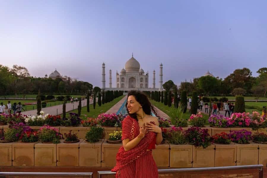 From Agra: Taj Mahal Tour with Professional Photographer - The Photography Experience: Getting Those Perfect Shots