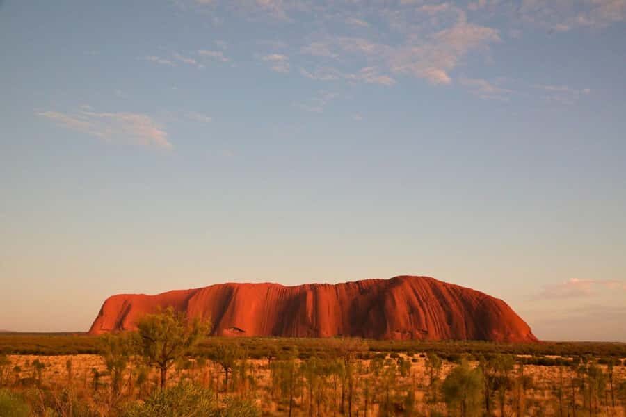 From Alice Springs: 4-Day, 3-Night Outback Escape - Transportation, Accommodation, and Group Size
