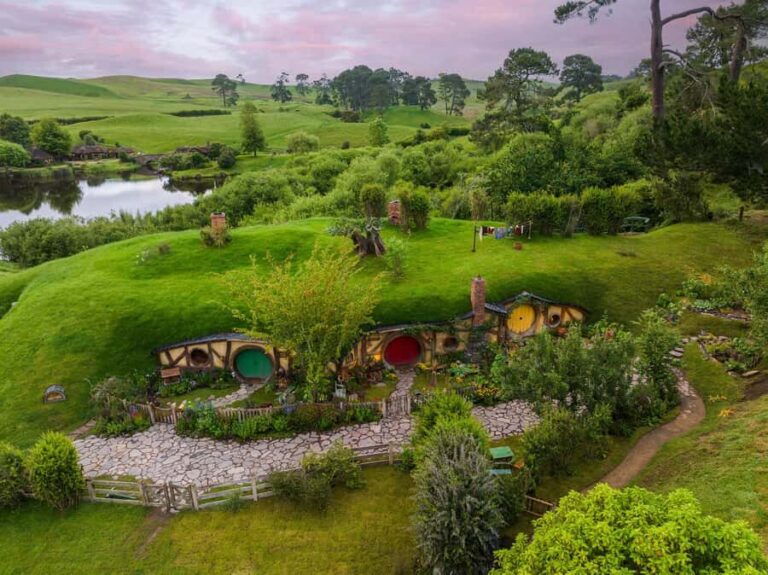From Auckland: Hobbiton Movie Set Small Group Tour - What Sets This Tour Apart? The Details