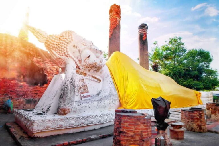 From Bangkok: Ayutthaya & Ayothaya Floating Market Day Trip - What to Expect on the Day