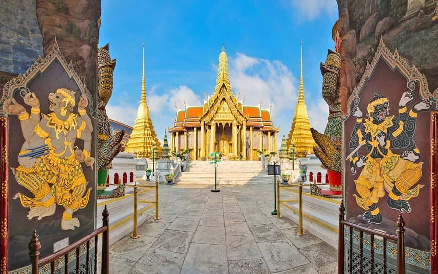 From Bangkok: Grand Palace, Wat Arun & Big Buddha Tour - Who Should Consider This Tour?