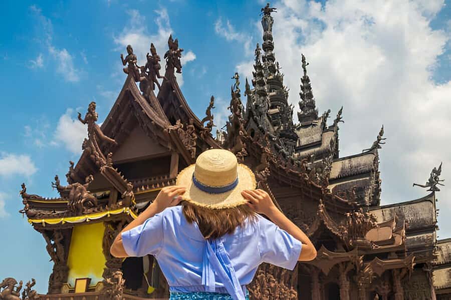 From Bangkok: Pattaya Private Day Trip - Exploring the Itinerary in Detail