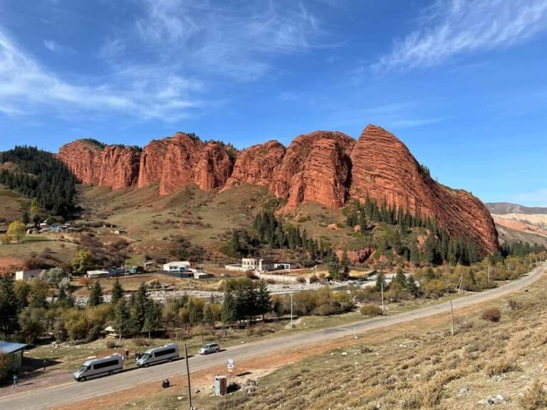 From Bishkek: 3-Day group tour around Issyk-Kul lake - Introduction to the Tour Experience