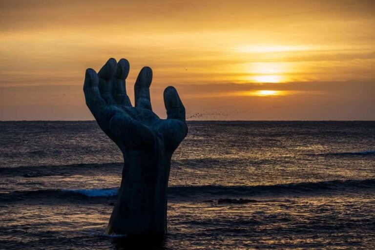 From Busan: 5 Highlights Pohang One Day Group Tour - Homigot Sunrise Square: The Easternmost Point